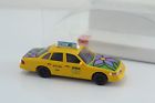 49032 Busch Ford Crown Victoria Nyc Taxi Purple Flower Scale Ho