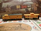 8294 8279 Life Like Ho Scale Bachmann Union Pacific Diesel Caboose Ln