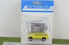 90018 Trident Chevrolet Suburban Yellow