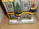 A1684 Hawthorne Pittsburgh Steelers Souvenir Shop Village Nib Ho Train Layout