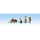 A1845 People Fat Folks Full Figured 7pcs Dog Woodland Scenics Ho-scale