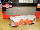 40890 Railway Hopper Intermountain Halliburton Covered 2-bay