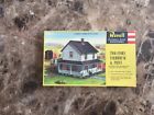 T-9009 Revell Vintage Ho Train Farmhouse Privy New Old Stock
