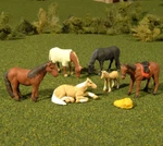 Bachmann Scale New 2024 Horses 33119. Fixed Price $27.50.