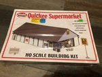 Ho Scale Model Power Quickee Supermarket Rr Building Kit. Fixed Price $19.99.