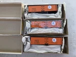 Ho Accurail Nyc 40' Wood Reefer Orange Mdt 3351 New York Central Lot Of. Fixed Price $40.00.