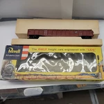 Vintage Revell #4052-00 Cnw 50' Gondola (C1). Fixed Price $39.99.