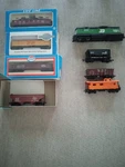 8 Piece Scale Train Set/lionel,athearn,roundhouse,bachman,life-like/pre-owned. Fixed Price $89.49.
