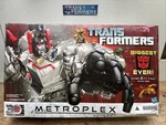 Transformers Hasbro 2014 Idw Generations Metroplex Autobot Titan Complete. Fixed Price $449.50.