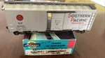 Athearn 1140 Bev Bel Corp Southern Pacific Overnights 40' Boxcar Sp 163985. Fixed Price $9.99.