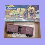 Athearn Blue Ho Scale 5005 Canadian Pacific 40FT Boxcar Built Kit. Fixed Price $9.99.
