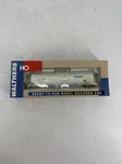 Rare Walthers 932-7255 Ho Scale Utlx 23,000 Gal Funnel Flow Tank Car Cgtx #23220. Fixed Price $35.70.