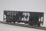 Scale Roundhouse Burlington Northern Bn 517017 3-BAY Rib Side Hopper. Fixed Price $14.95.