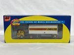 Athearn 91025 Delta Ford-c With 28 Wedge Trailer New Nib 2003. Fixed Price $35.00.