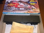 Athearn Ho Scale KIT#5331 Santa 50' Express Reefer #4038 Green Ln. Fixed Price $11.28.