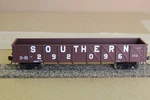 Walthers 40' 50-TON Drop Bottom Gondola Ho Scale 910-5680. Fixed Price $21.00.