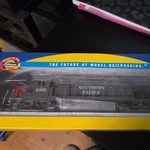Athearn Rtr Ho Scale Southern Pacific SD40-2 #95124 Nos Dcc Ready. Fixed Price $139.99.