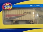 Athearn Ho (2) 91044, (1) 91049 28' Wedge Trailers Set Pie, Preston 151 Nib. Fixed Price $34.95.