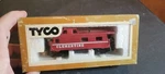 Ch Boxed Ho Scale Train Car Tyco Caboose Clementine 327-50. Fixed Price $6.86.