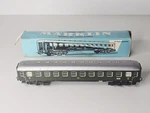 Marklin - Ho Scale Db Passenger Car Green #4022 With Box Worn. Fixed Price $17.99.