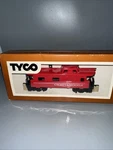 Boxed Ho Scale Train Car Tyco Caboose 40 Foot Chattanooga 327-15. Fixed Price $7.50.