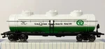 Ho Scale Bachmann Silver Series 17137 Quaker State 3-DOME 40' Tank Car. Fixed Price $26.00.