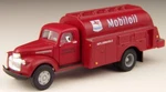 Mini Metals 30301 * 41/46 Chevy Tank Truck - Mobil Oil. Fixed Price $14.95.
