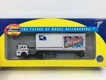 Ho Athearn 93432 Usps New York Ford Tractor Cab & 28 Pup Trailer Truck. Fixed Price $20.00.