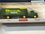 Wiking 052103 Ho Chevrolet Semi Tractor With John Deere Parts Trailer. Fixed Price $24.55.