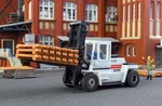 Ho Scale Vehicles - 11750 Kalmar Forklift Kit. Fixed Price $25.59.