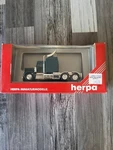 Herpa Ho Scale Kenworth T600 Semi With Box (green). Fixed Price $15.99.