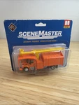Ho Scale Walthers Scenemaster 949-11744 Orange International 4300 W/tree Trimmer. Fixed Price $17.25.