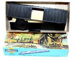 Athearn 5520 Ho 50' Sd Ribbed Box Car Kit Undecorated Black Nib. Fixed Price $11.99.