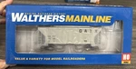 Walthers Mainline 910-7964 37 2980 Cf 2-BAY Cov Hopper Gatx Nib Cc. Fixed Price $32.99.