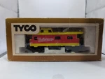 Tyco Ho Scale 327-15B Chattanooga Caboose Original Box. Fixed Price $10.00.