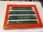 Rivarossi 1920'S Crescent 6902 Set Baggage Pullman Diner Ho Scale Train. Fixed Price $125.00.