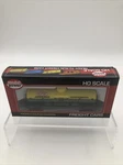 Model Power Ho #96921 40' Dupont Chemical Tank Car Dupx 2675 Nos. Fixed Price $12.95.