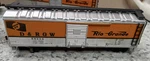 Vintage Ho 40' D&rgw Rio Grande Gold Silver Roco Boxcar 68330 Kds Steel Wheel. Fixed Price $8.50.