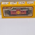 Life-like 8542 Ho Scale Santa Caboose New Open Box. Fixed Price $8.98.