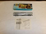 Athearn Ho Scale #1797 Sl Diner Nyc Streamliner 466 New York Central Assembled. Fixed Price $18.00.