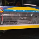 Athearn 95123 Southern Pacific SD40T-2 #8306. Fixed Price $91.24.