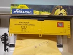 ATHEARN-#5217-BURLINGTON-40' Reefer #75227- Kit Ho Scale. Fixed Price $13.00.
