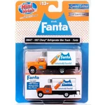 Classic Metal Works 30647 Ho Scale 1957 Chevy Refrigerated Box Truck (fanta). Fixed Price $22.69.