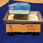 Athearn Ho 50 Santa Reefer #5331. Fixed Price $5.00.