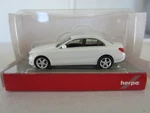 Herpa 028363 Mercedes Benz Klasse White - Model Is Plastic Ho Or 1:87 Scale. Fixed Price $21.99.