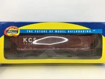 Athearn 72357 Kansas City Southern Ps 4740 3-BAY Covered Hopper Kcs #303079. Fixed Price $25.00.
