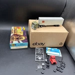 Lot Of Athearn Ho Scale Tractor Kits With 40 Trailer One Built 5480 5662. Fixed Price $20.00.