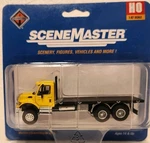 Walthers Ho Scale 949-11653 International 7600 Flatbed Truck Yellow & Black. Fixed Price $17.95.