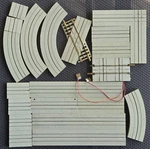Faller Ams 4731 +4532 Crosses Street Single Lane Rails #DEZ4439. Fixed Price $80.70.