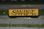 Scale Kadee Swift 40' Single Door Reefer 18527 C56980. Fixed Price $14.99.